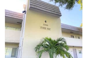 2900 Fiore Way, Delray Beach, FL 33445, Sold 10/22/21