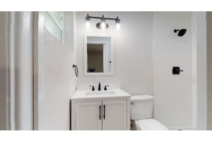 6401 Coolidge St, Hollywood, FL 33024, Sold 09/03/21