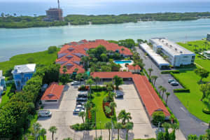 200 Waterway Rd, Jupiter, FL 33469, Sold 09/03/21