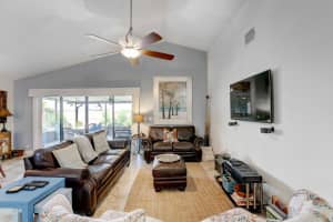 2516 La Cristal Cir, West Palm Beach, FL 33410, Sold 10/26/21