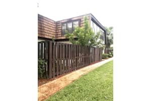 128 Weybridge Cir, Royal Palm Beach, FL 33411, Sold 10/01/21