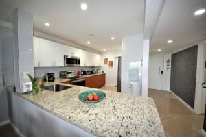 877 NE 195th St, North Miami Beach, FL 33179, Sold 10/06/21