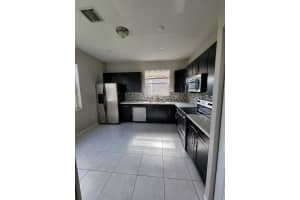 220 Seminole Lakes Dr, Royal Palm Beach, FL 33411, Sold 09/22/21