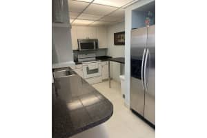 5600 N Flagler Dr # 1, West Palm Beach, FL 33407, Sold 09/22/21