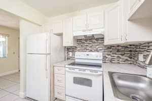 116 Springdale Cir v116, Palm Springs, FL 33461, Sold 01/26/22