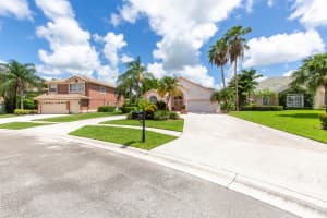 2388 Stonegate Dr, Wellington, FL 33414, Sold 09/10/21