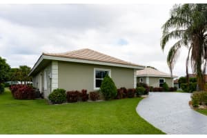 3293 SE Fairway E, Stuart, FL 34997, Sold 11/23/21
