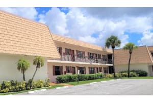 4659 Oak Terrace Dr, Greenacres, FL 33463, Sold 08/31/21