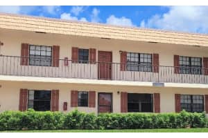 4659 Oak Terrace Dr, Greenacres, FL 33463, Sold 08/31/21