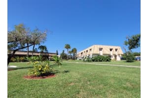 4659 Oak Terrace Dr, Greenacres, FL 33463, Sold 08/31/21