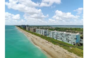 10102 S Ocean Dr, Jensen Beach, FL 34957, Sold 12/22/21