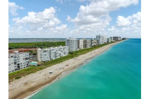 10102 S Ocean Dr, Jensen Beach, FL 34957, Sold 12/22/21