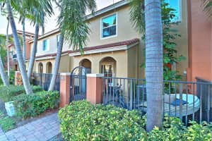 105 Monterey Bay Dr, Boynton Beach, FL 33426, Sold 09/22/21