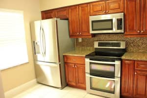 1101 Sabal Ridge Cir, Palm Beach Gardens, FL 33418, Sold 09/17/21