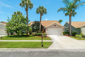 3570 Woods Walk Blvd, Lake Worth, FL 33467, Sold 10/22/21