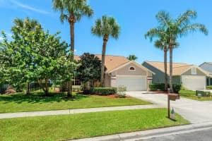 3570 Woods Walk Blvd, Lake Worth, FL 33467, Sold 10/22/21