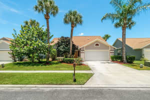 3570 Woods Walk Blvd, Lake Worth, FL 33467, Sold 10/22/21