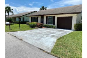 3309 Silver Buttonwood Dr, Greenacres, FL 33463, Sold 11/16/21
