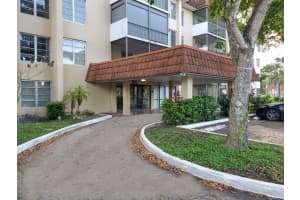 4156 Inverrary Dr APT 305, Lauderhill, FL 33319, - MLS#R10735002