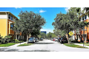 840 Marina Del Ray Ln, West Palm Beach, FL 33401, Sold 07/30/21