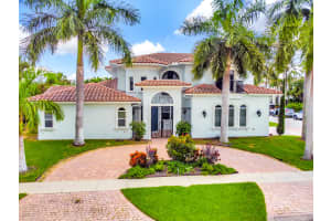 7100 NE 7th Ave, Boca Raton, FL 33487, Sold 11/01/21