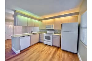 3111 Kingston Ct, West Palm Beach, FL 33409, Sold 09/30/21