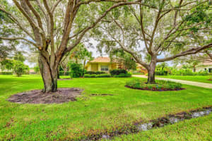 8725 Man O War Rd, Palm Beach Gardens, FL 33418, Sold 12/01/21