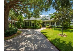 1070 Carolina Cir SW, Vero Beach, FL 32962, Sold 01/26/22