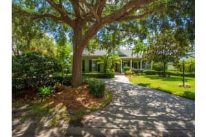 1070 Carolina Cir SW, Vero Beach, FL 32962, Sold 01/26/22