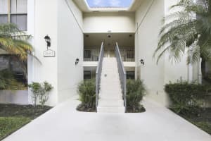 MLS# R10735219, West Palm Beach, Florida 33411