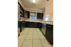 347 River Bluff Ln, Royal Palm Beach, FL 33411, Sold 09/17/21