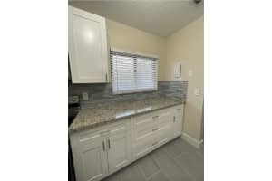 120 NW 70th St, Boca Raton, FL 33487, Sold 09/08/21