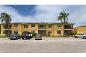 2323 Linton Ridge Cir APT D5, Delray Beach, FL 33444, Sold 10/07/21