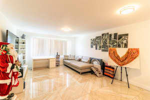 440 SE 2nd Ave, Deerfield Beach, FL 33441, Sold 10/05/21