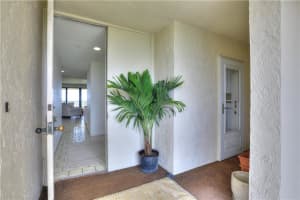 MLS# R10735502, Vero Beach, Florida 32963