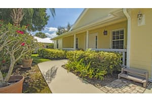 5356 SW Landing Creek Dr, Palm City, FL 34990, Sold 11/30/21