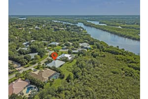 5356 SW Landing Creek Dr, Palm City, FL 34990, Sold 11/30/21