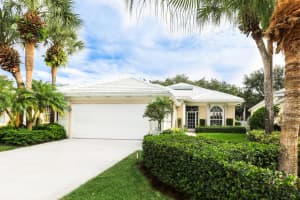 8554 Beaconhill Rd, Palm Beach Gardens, FL 33410, Sold 09/23/21