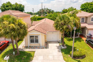 8725 Binghamton Ave, Boynton Beach, FL 33436, Sold 09/30/21
