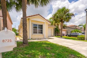 8725 Binghamton Ave, Boynton Beach, FL 33436, Sold 09/30/21