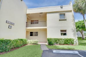 2800 Fiore Way, Delray Beach, FL 33445, Sold 09/03/21