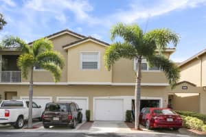 111 Lighthouse Cir, Tequesta, FL 33469, Sold 10/29/21