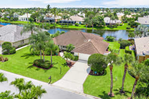8939 SE Marina Bay Dr, Hobe Sound, FL 33455, Sold 09/24/21