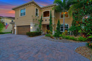 8648 Wellington View Dr, Royal Palm Beach, FL 33411, Sold 10/06/21