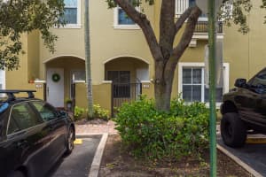 126 Lake Monterey Cir, Boynton Beach, FL 33426, Sold 09/27/21