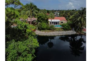 372 Paulus Ct, Boca Raton, FL 33486, Sold 09/27/21
