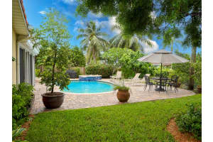 372 Paulus Ct, Boca Raton, FL 33486, Sold 09/27/21