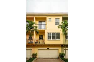 2510 Gardens Pkwy, Palm Beach Gardens, FL 33410, Sold 04/15/22