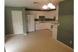 1536 N Lawnwood Cir, Fort Pierce, FL 34950, Sold 11/01/21