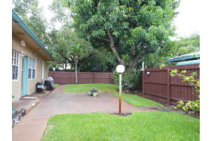 800 Avon Rd, West Palm Beach, FL 33401, Sold 11/17/21